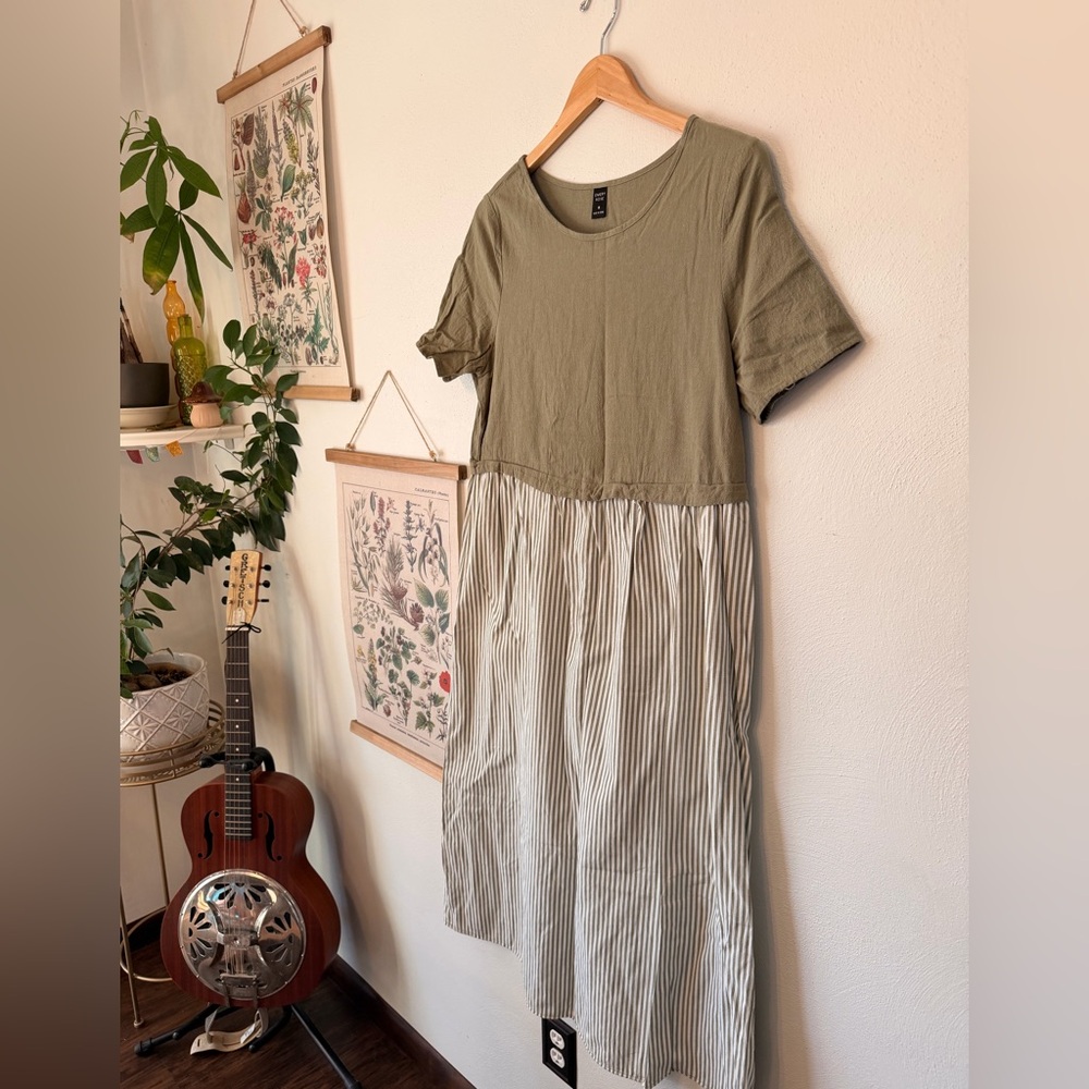 Emery Rose - Medium - Olive and White Striped Dress